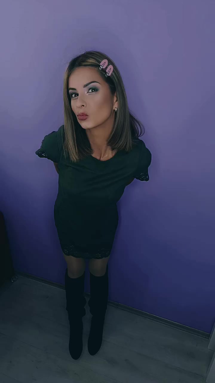 @rica_twins