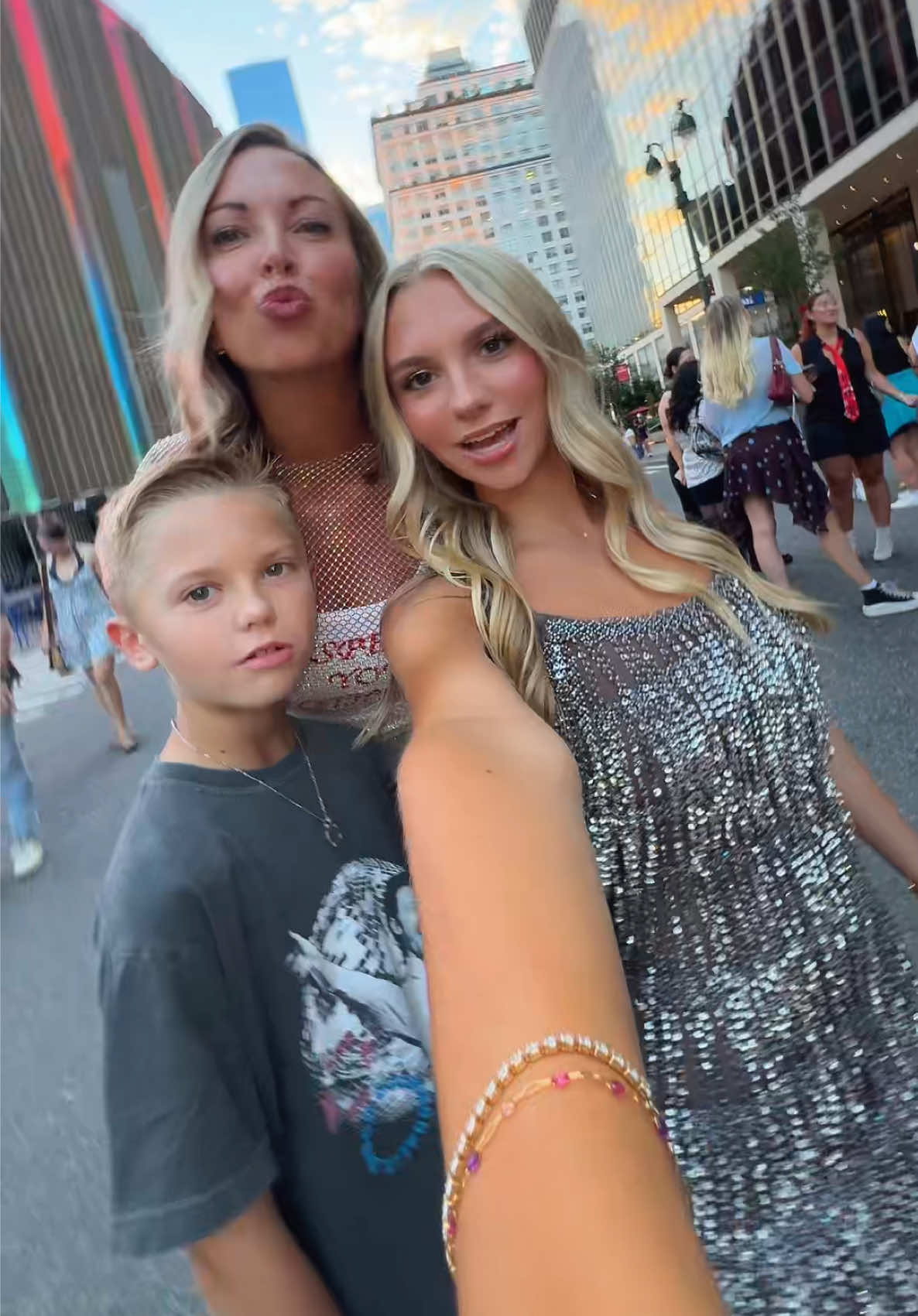 @avaleen