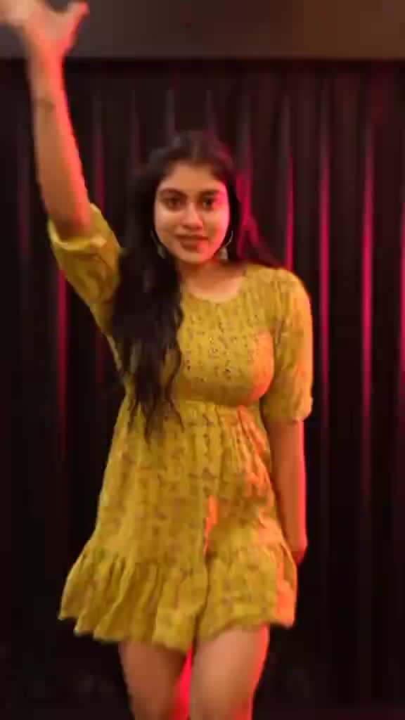 @தமிழ் பொண்ணுங்க