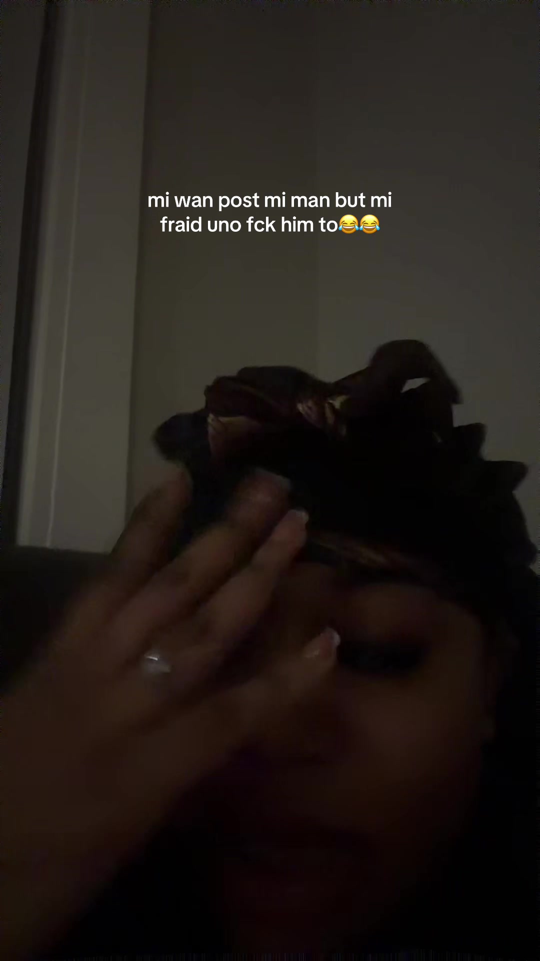 @hoodlebrity