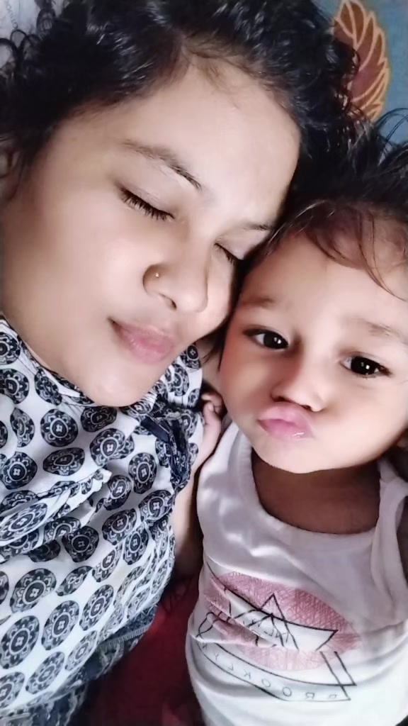 @दाजुभाइ बिनाको चेली🧿