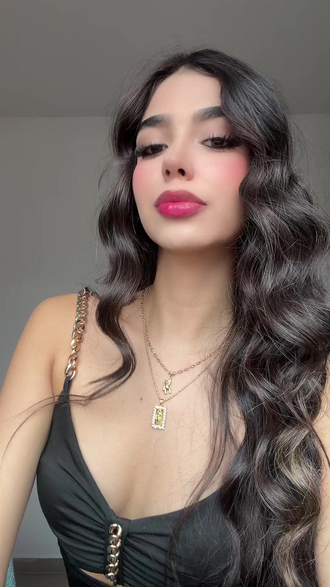 @valenmejia_oficial
