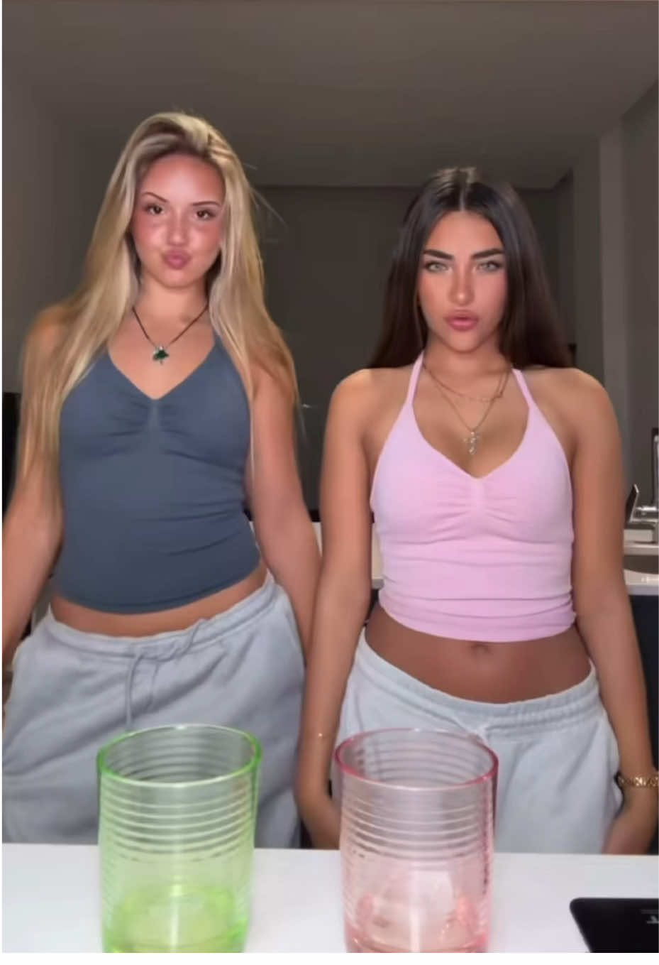 @Miaclips6