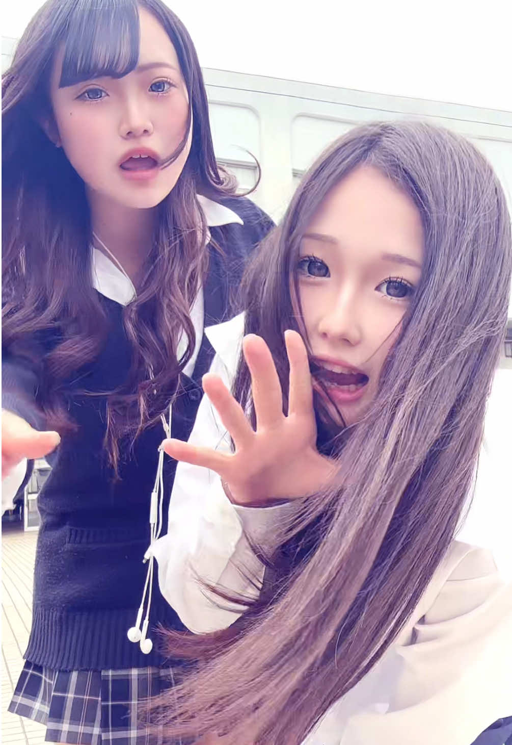 @えま