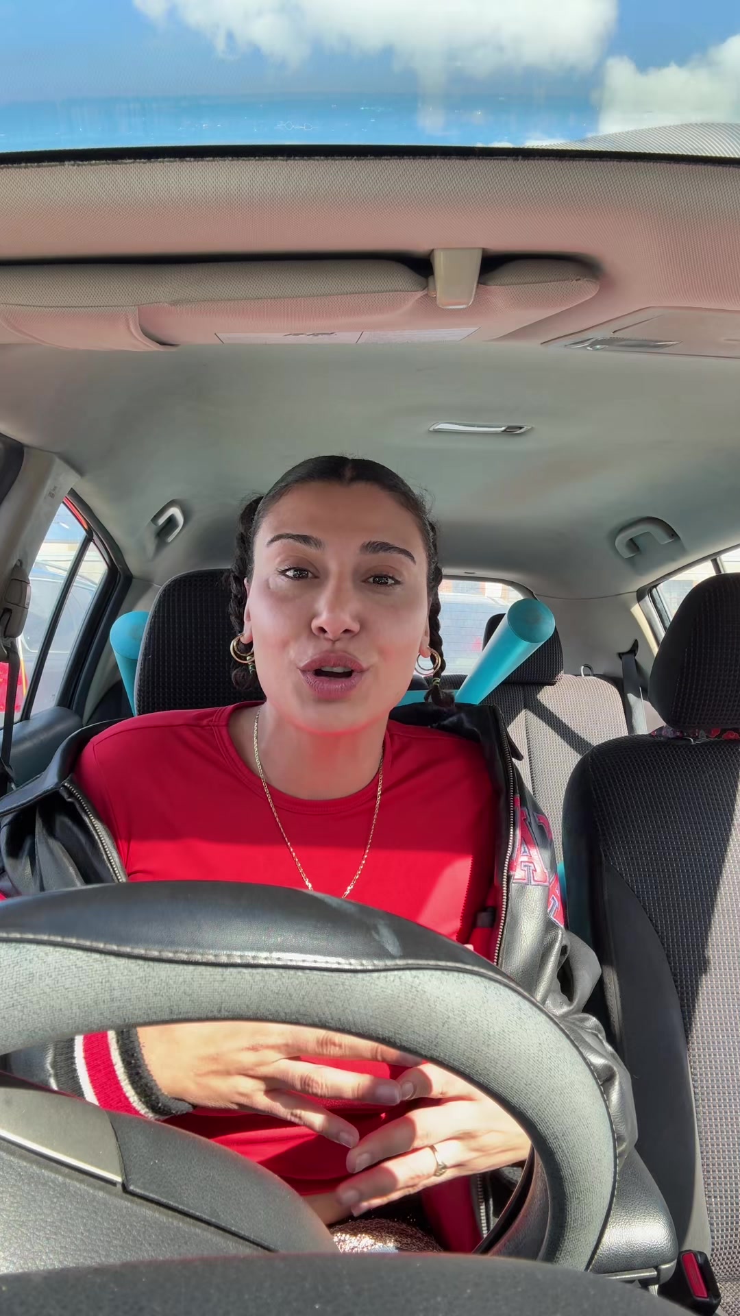 @itstheserenashow