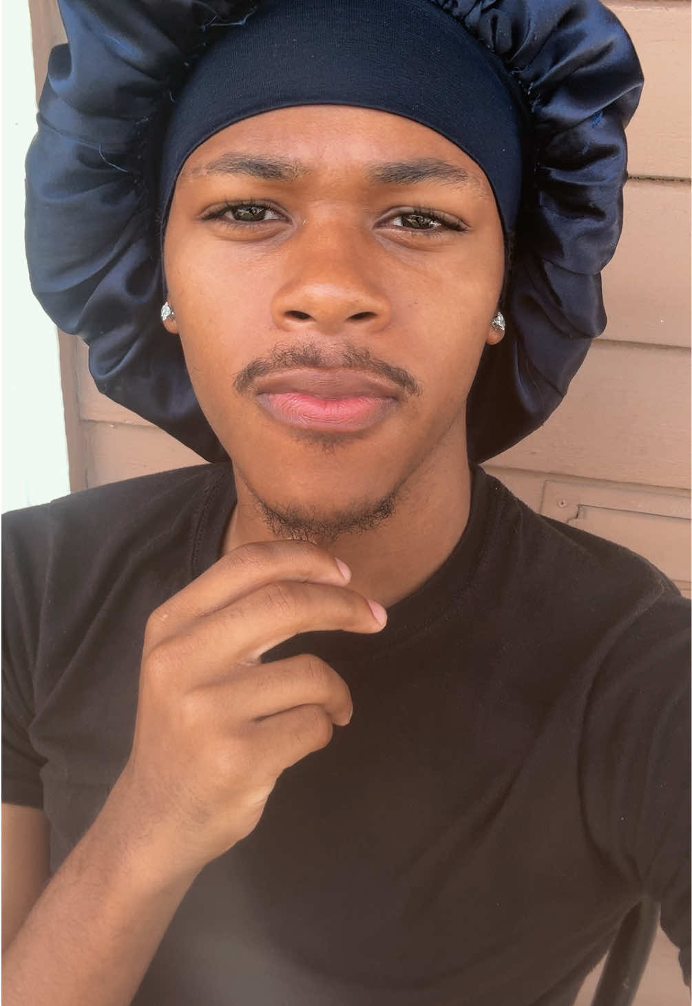@Dee🧸
