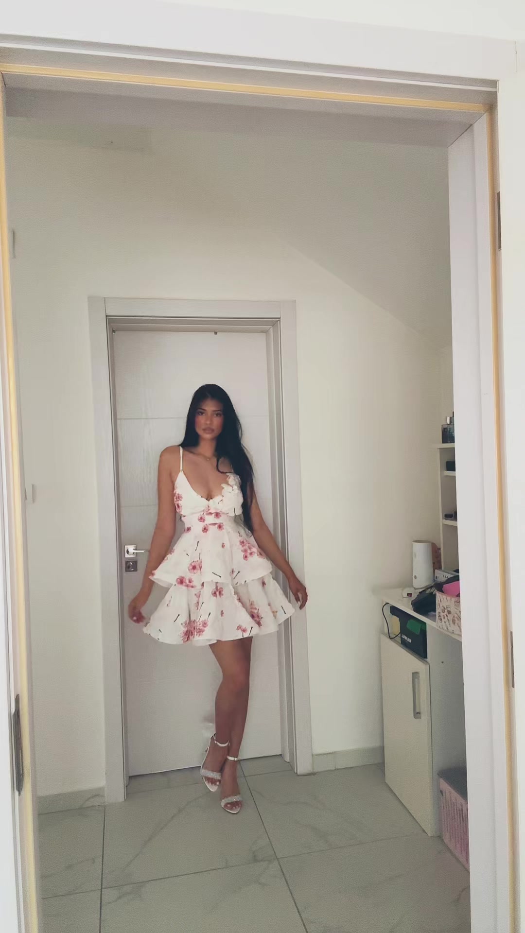 @nadjolinaa