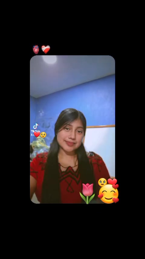 @Bella🍒