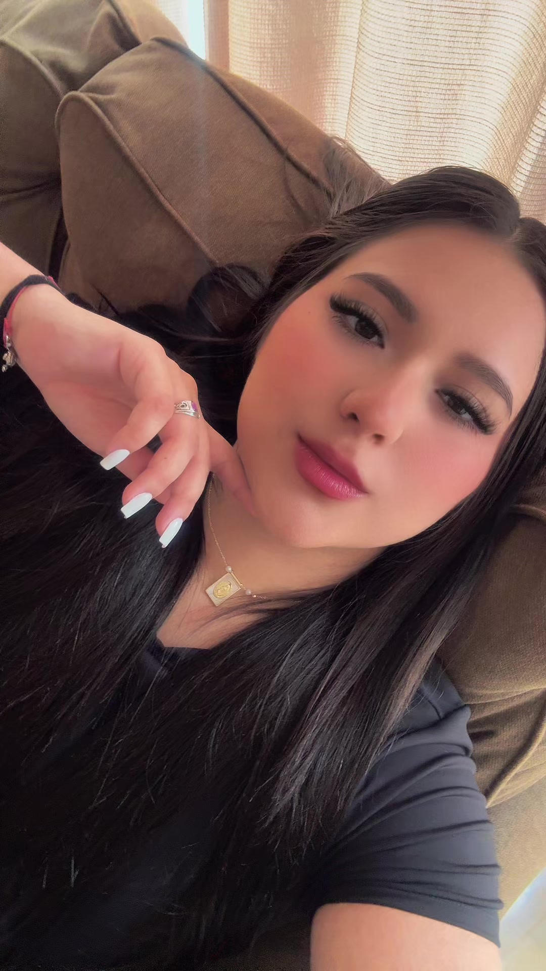 @Aripv