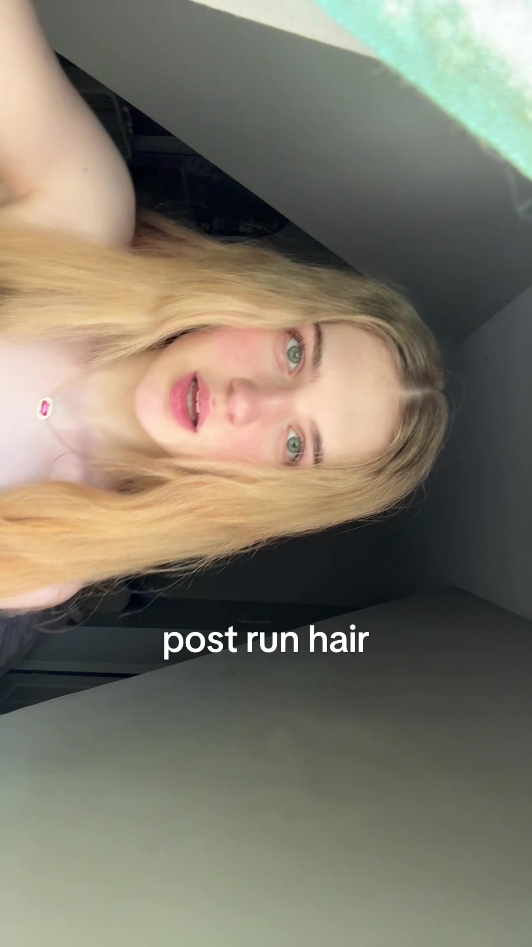 @🛸