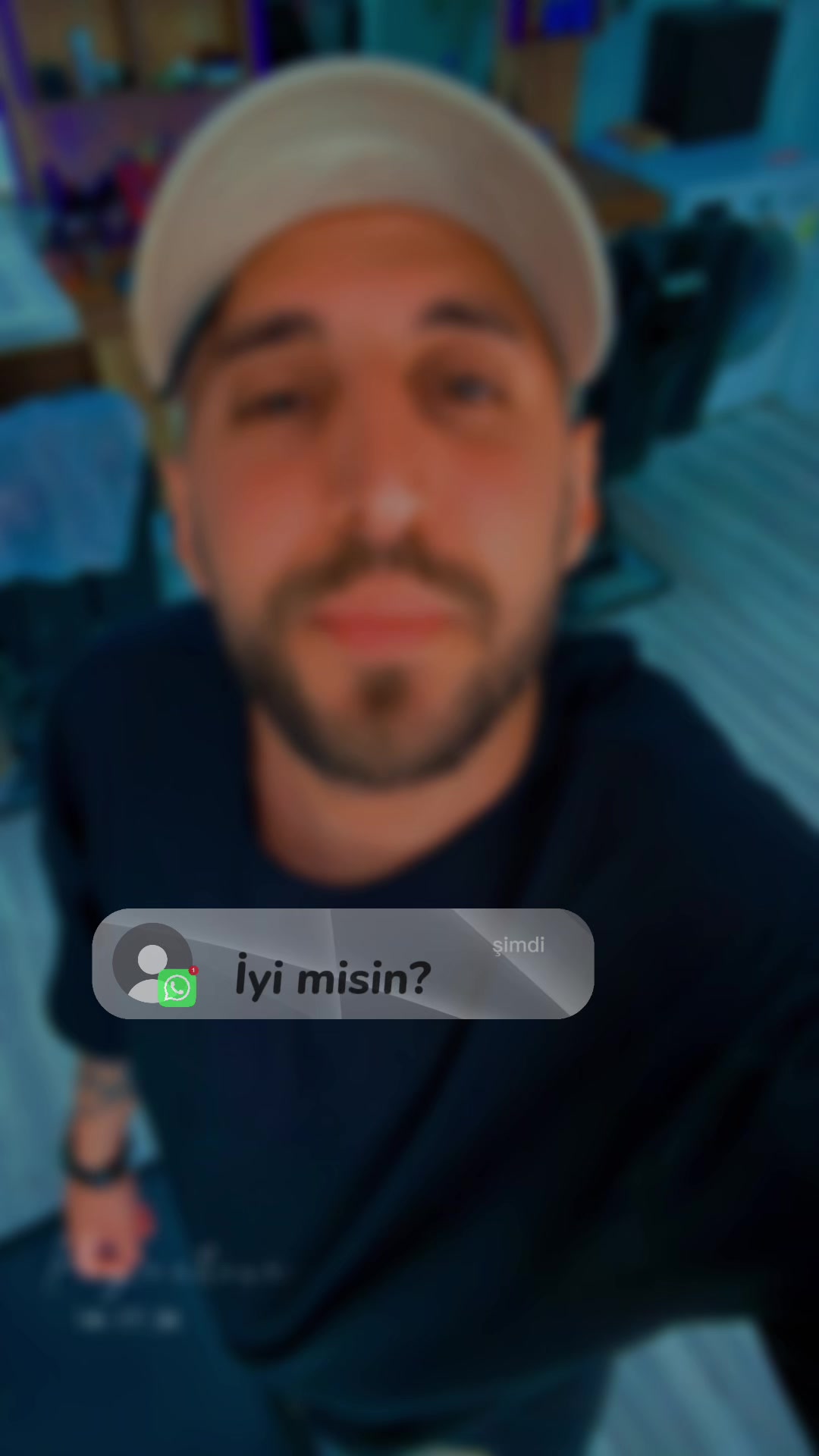 @𝔼.𝔹
