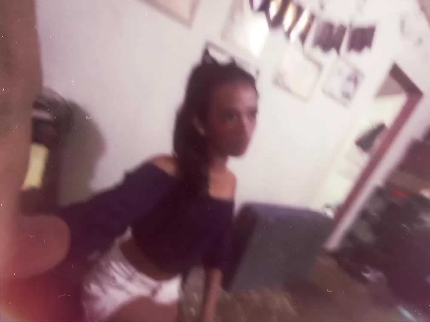 @Bea.