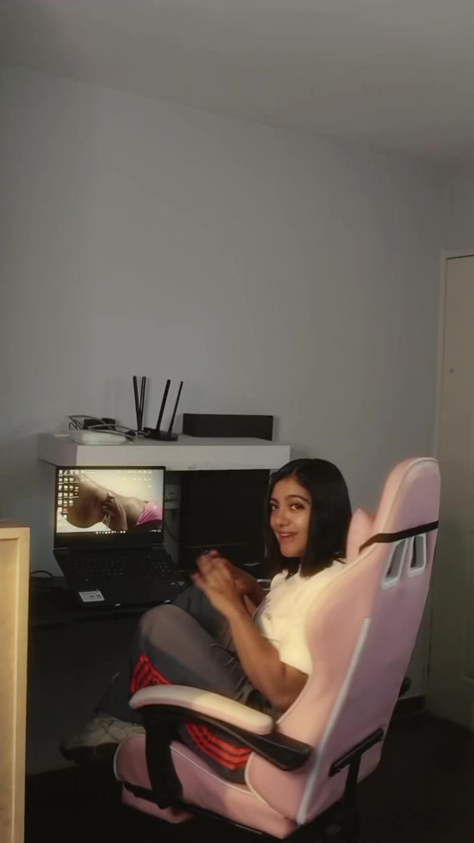 @mauxii_