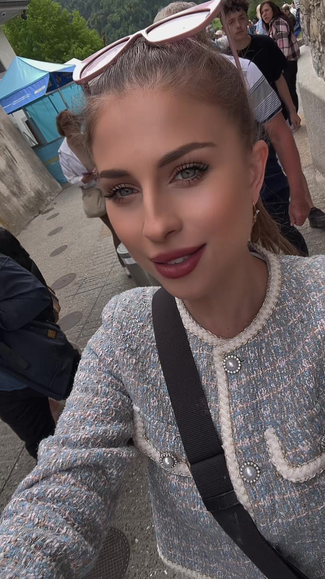 @Violetta Rai
