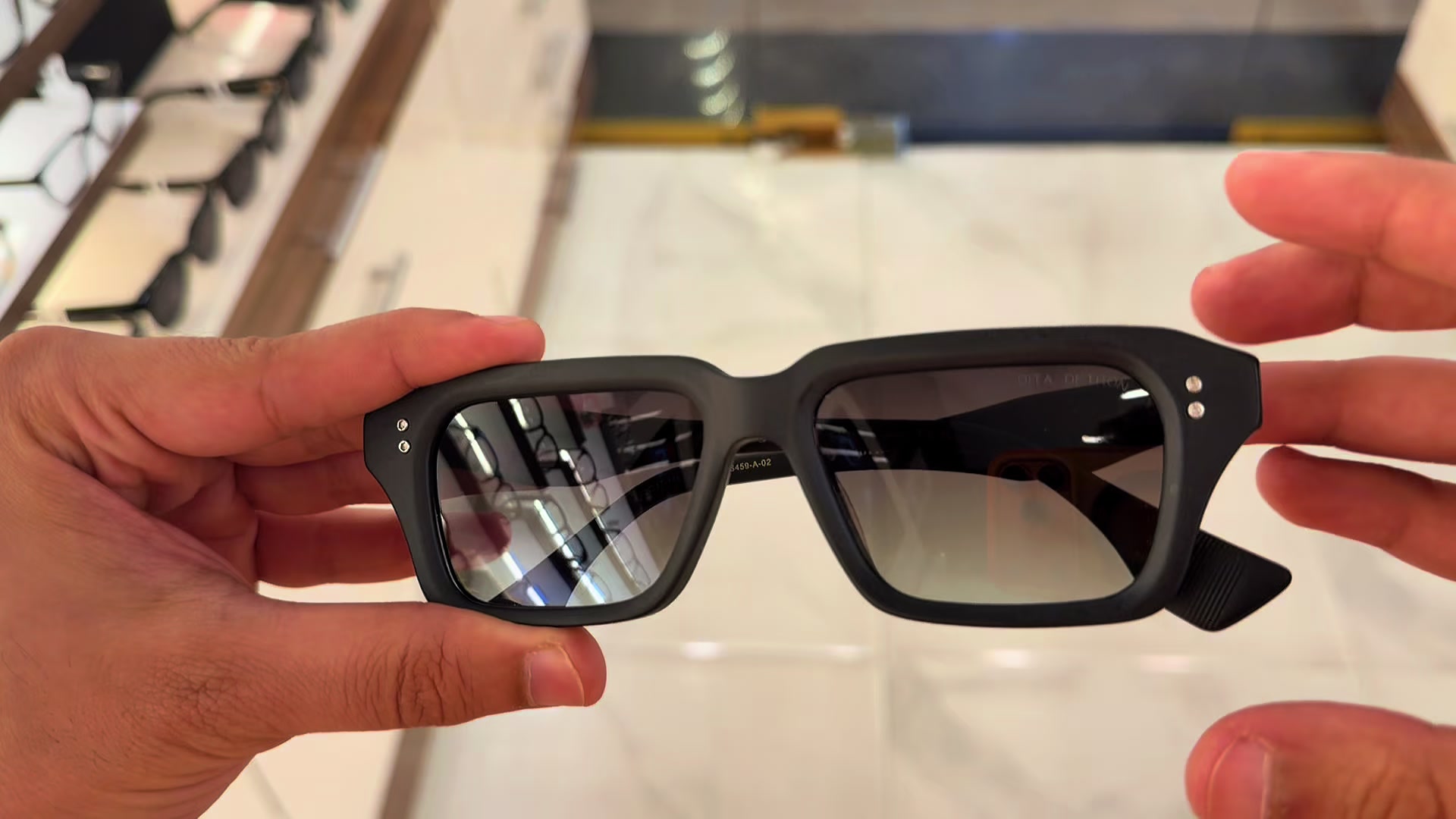 @Elomda Optics/العمدة للنظارات