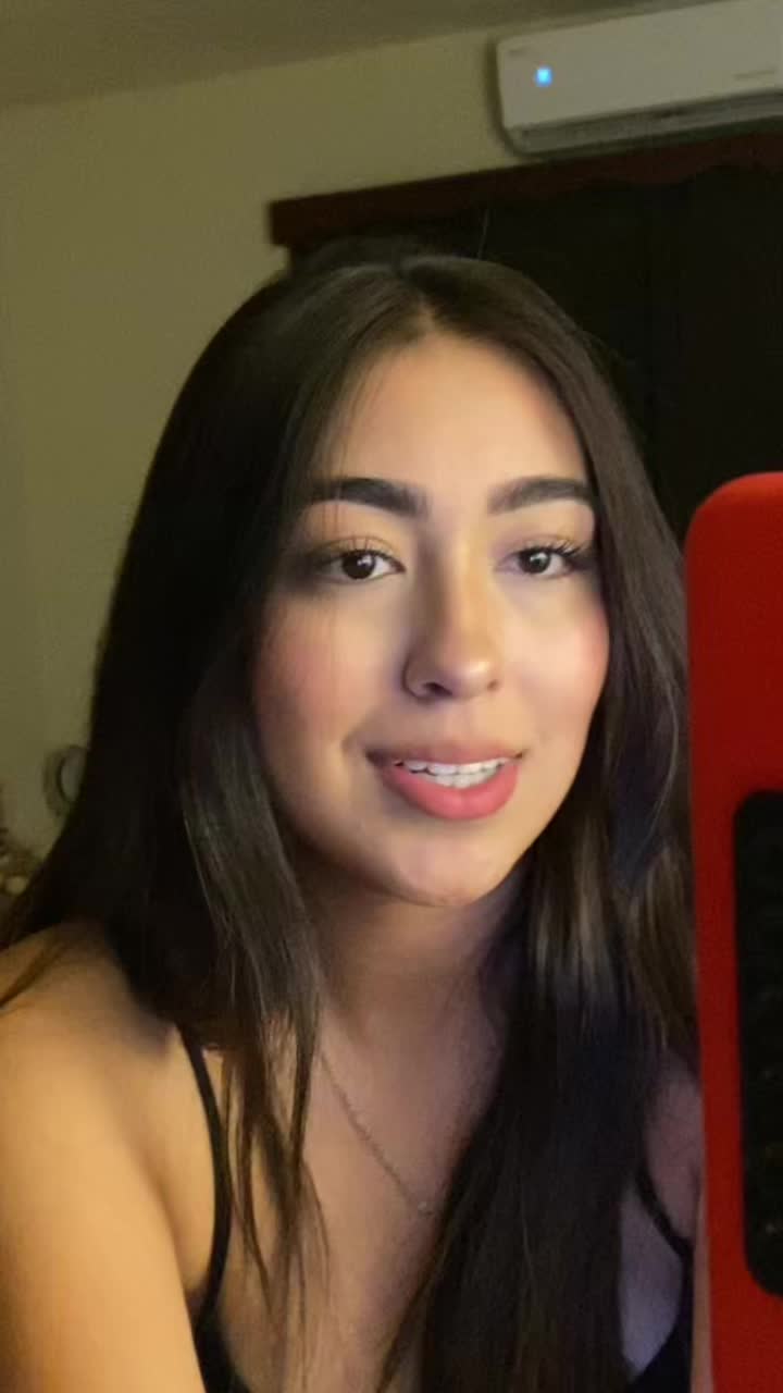 @Allisonsalazar__