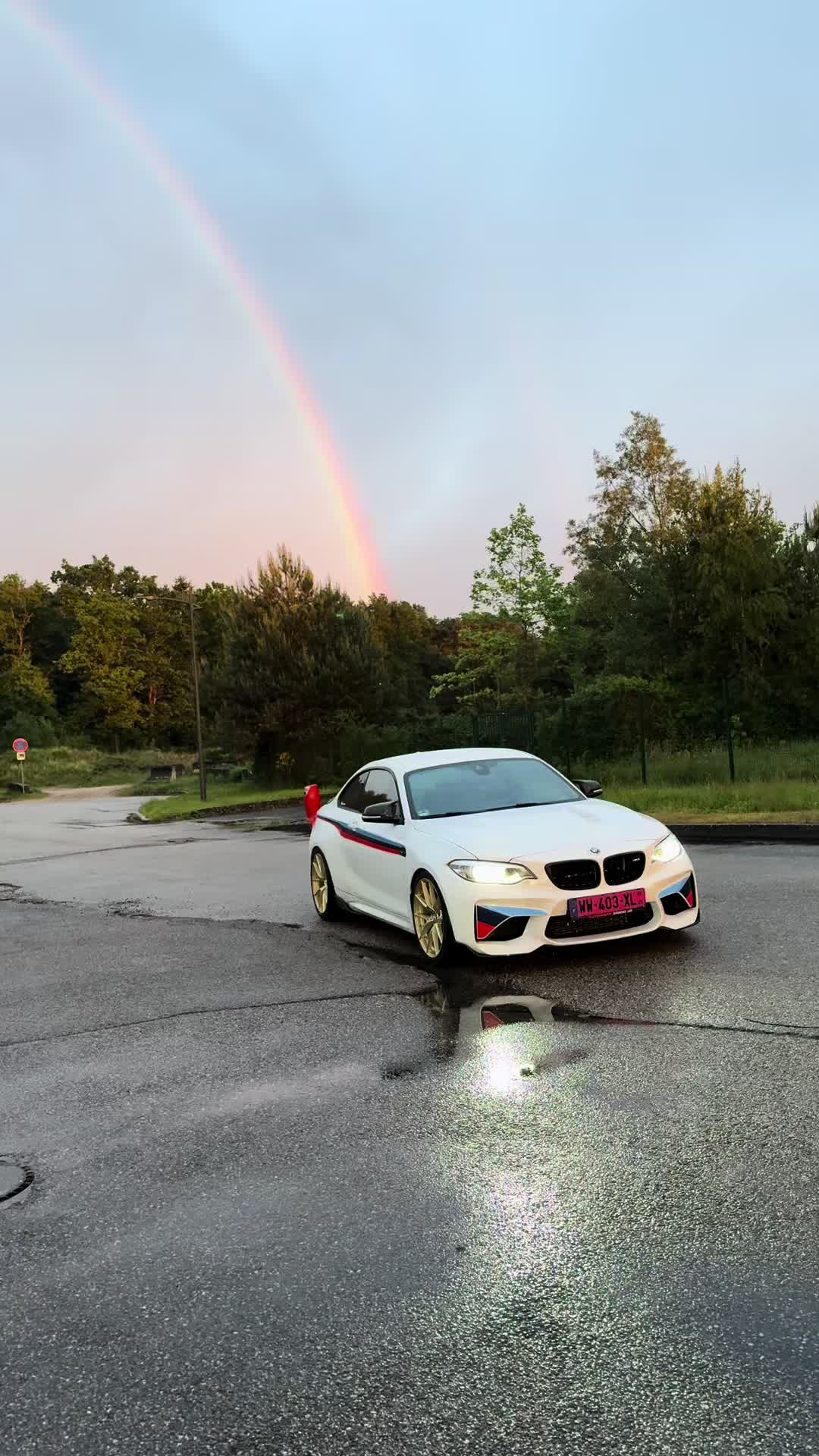 @Bay_street