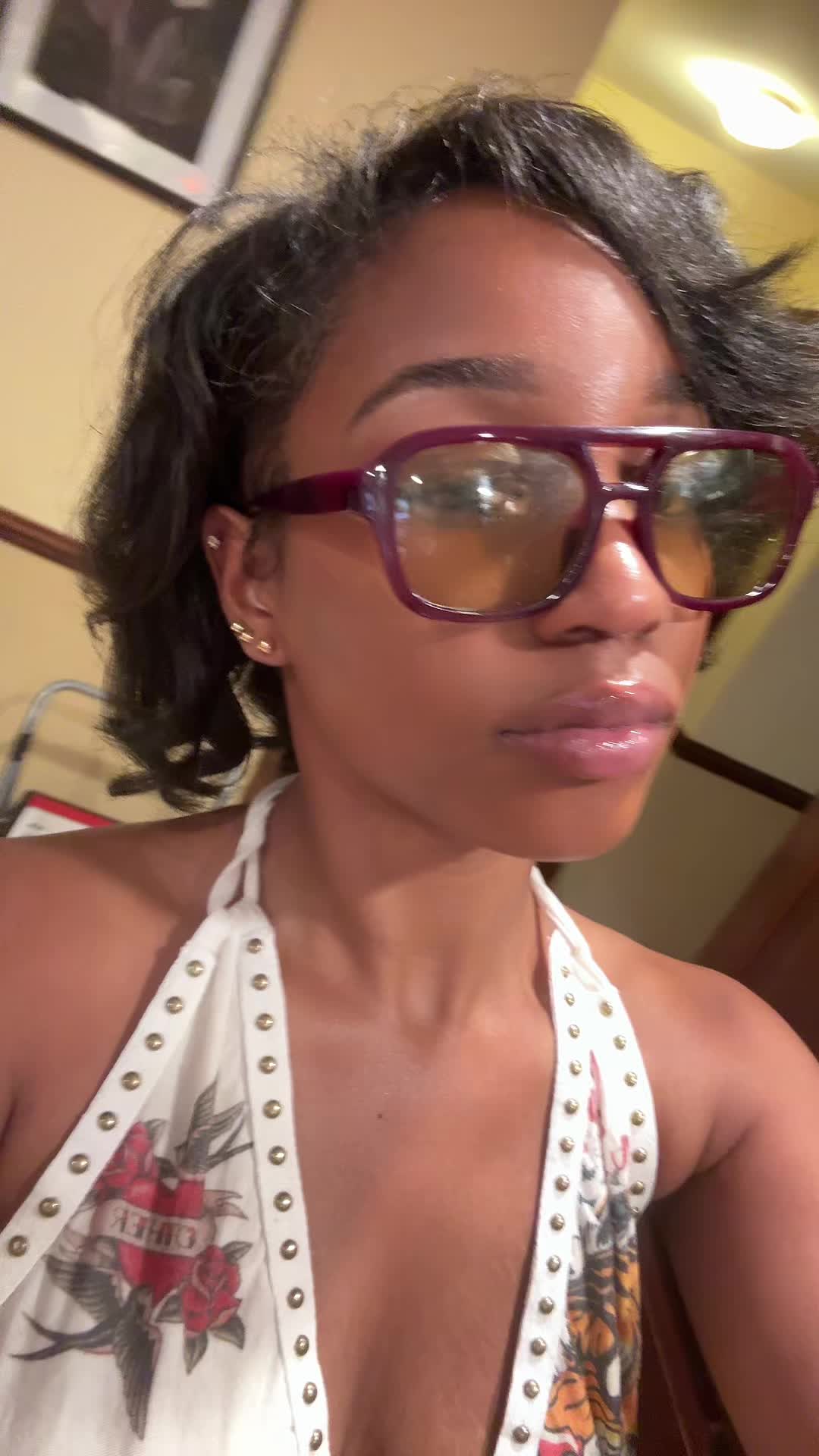 @Darnyell.