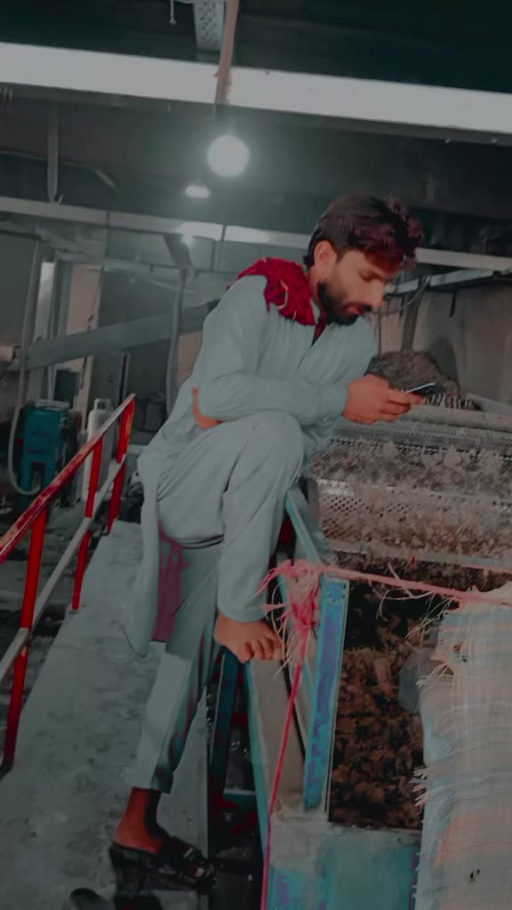 @نومی میتلا