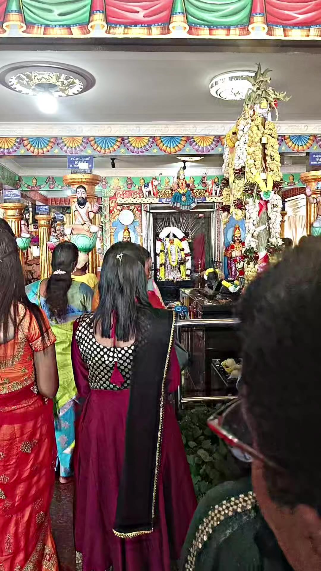 @KAUSALYA RAVI😉