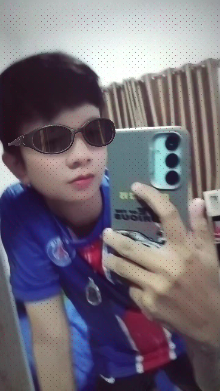 @ปุ๋ยเฉยๆ1989🐶🤍😛🍼🛵📷🏳️&zwj;🌈