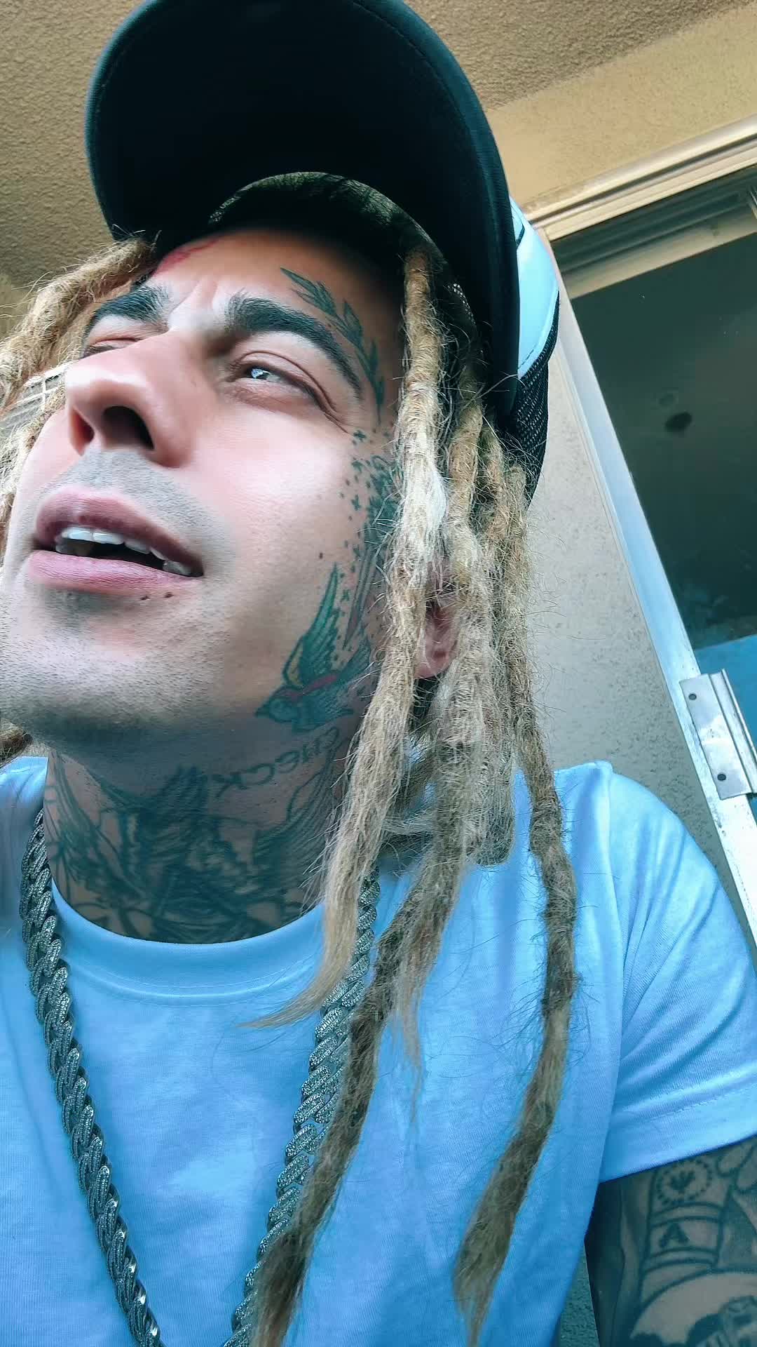 @checkthestar 🌟