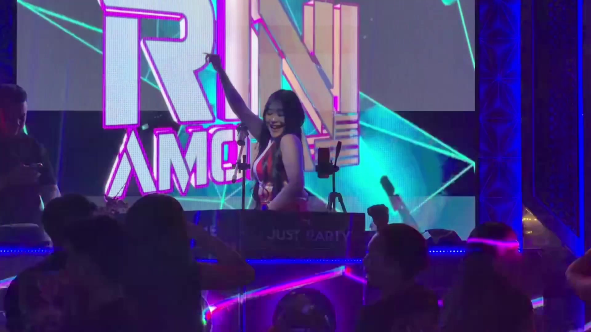 @dj.rini.amora