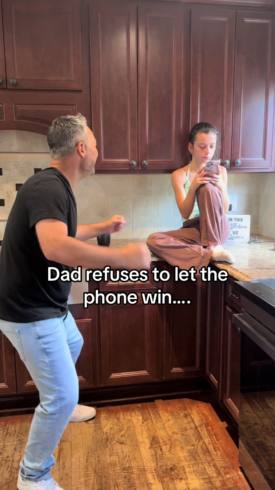 @The Dancing Family