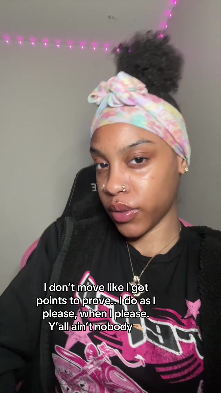 @datgirlchar💰