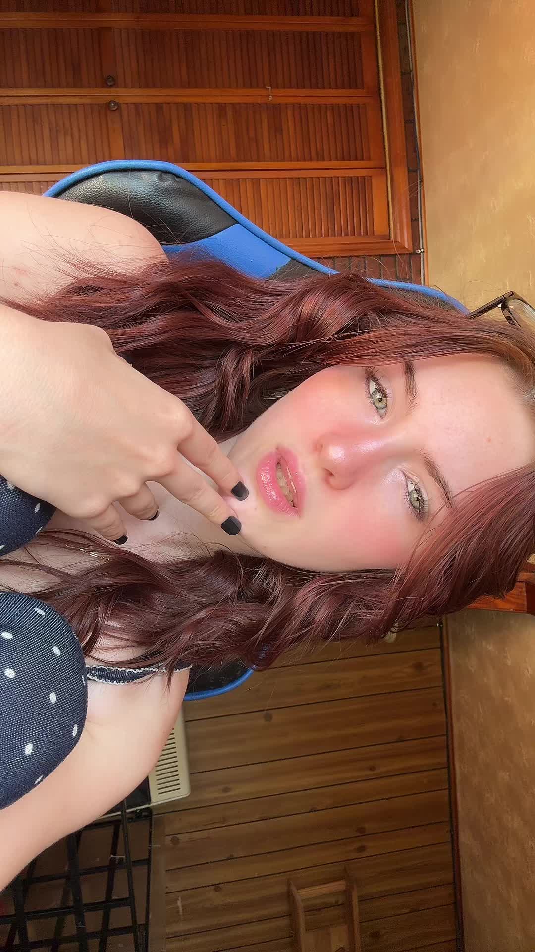 @xbrandi
