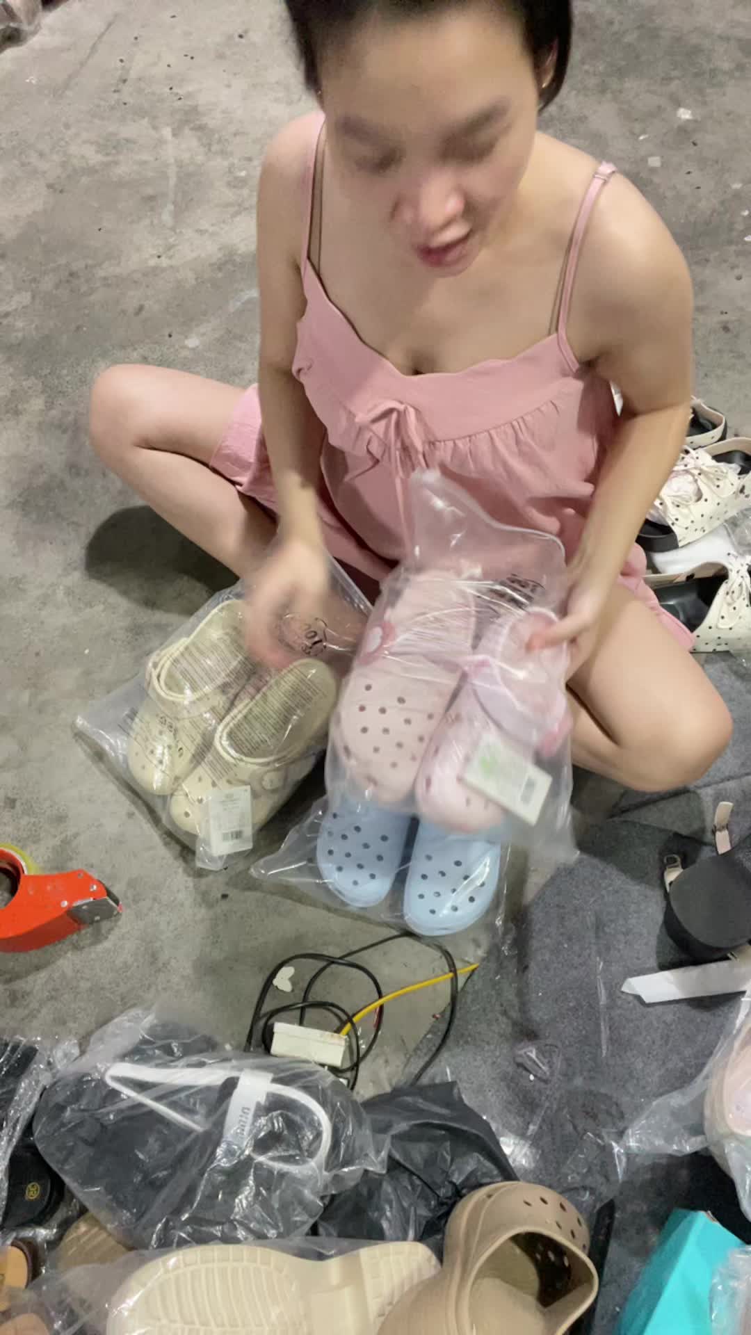 @Giày Hồng xiêm