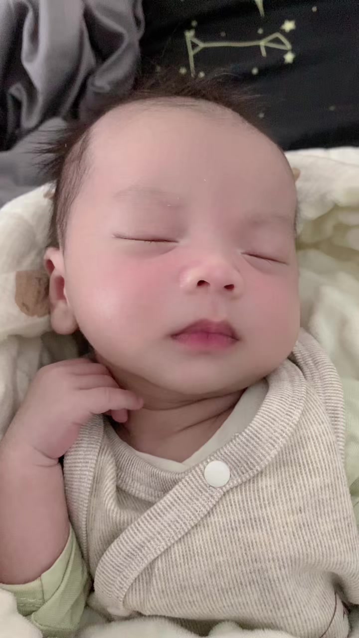 @Hải🍌(Mẹ S&oacute;c)