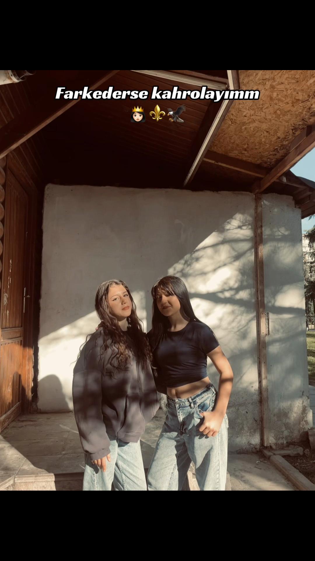 @𝓢𝓮𝓵𝓸_𝓶𝓮𝓵𝓸1919