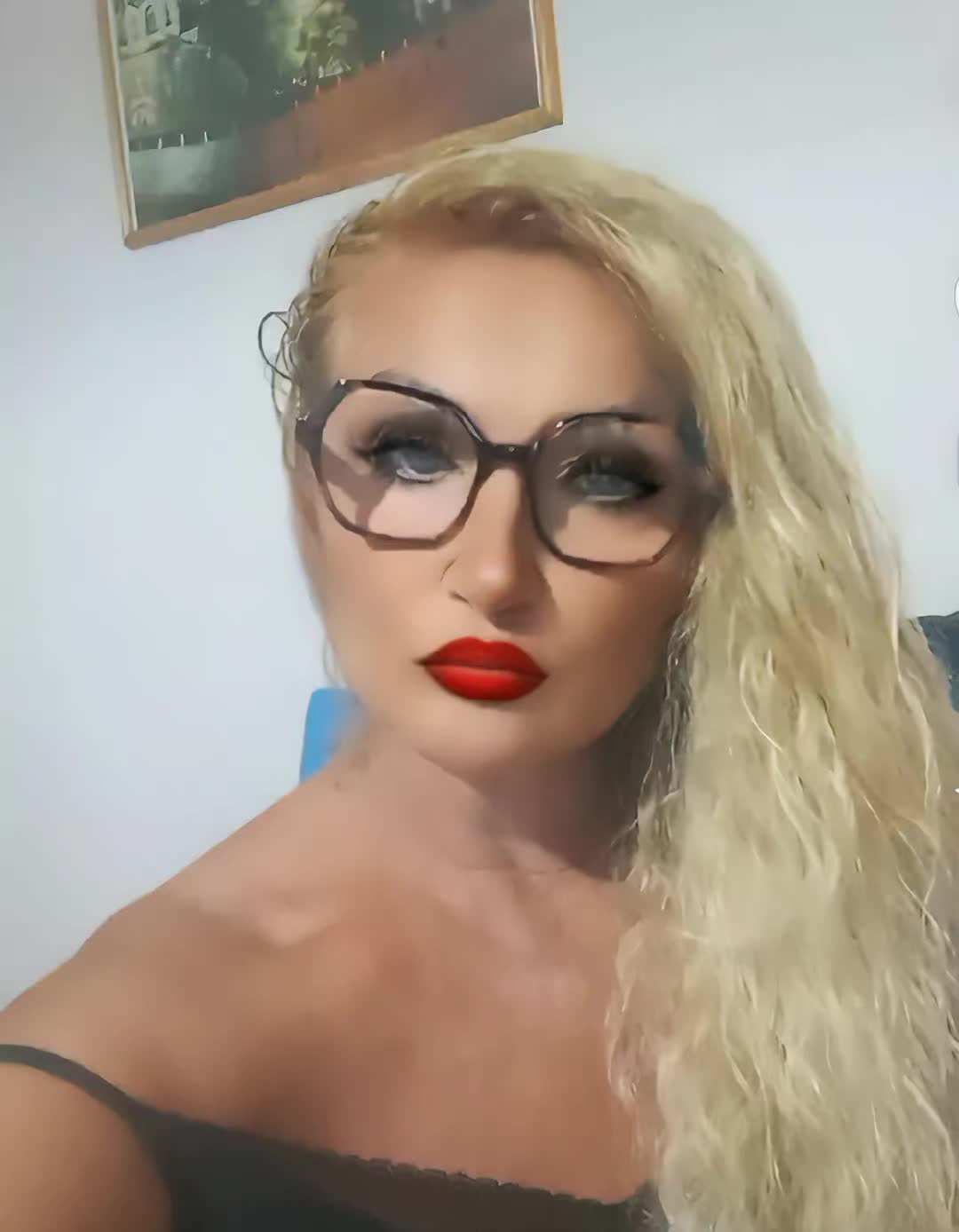 @ANGY la forza di una donna