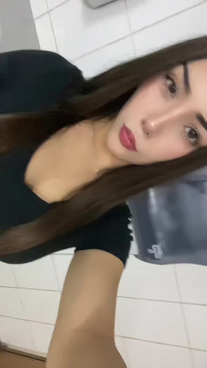 @luzwuajajaksjakdjakka