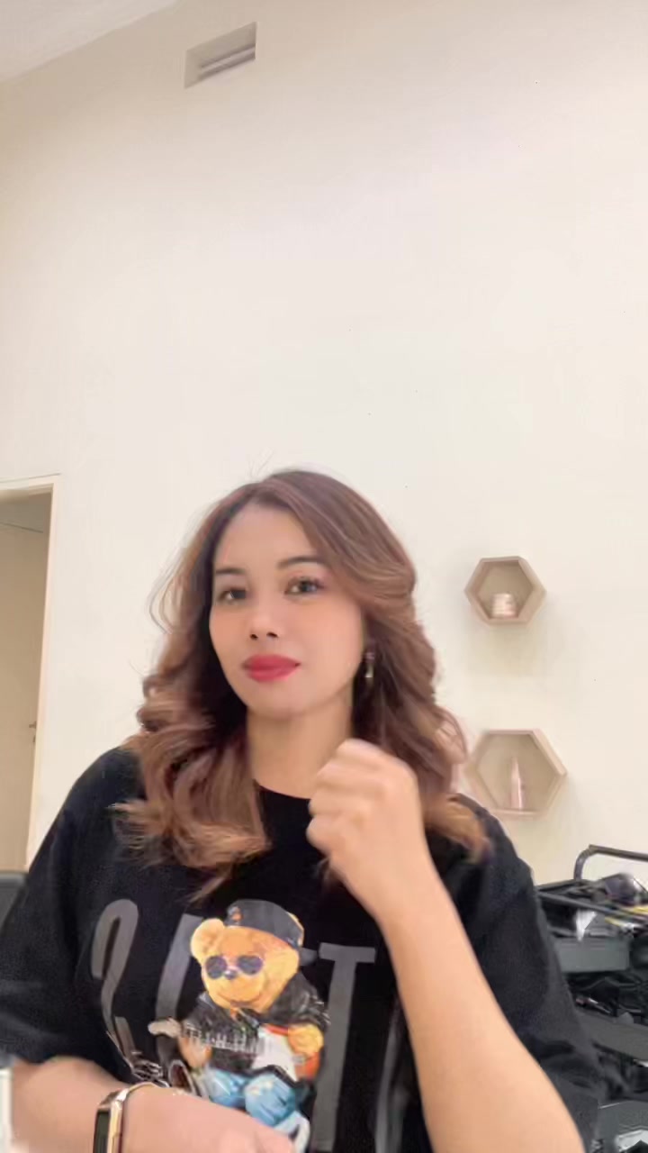 @˚⋆𐙚。indri putri𖦹.ᡣ𐭩˚˚