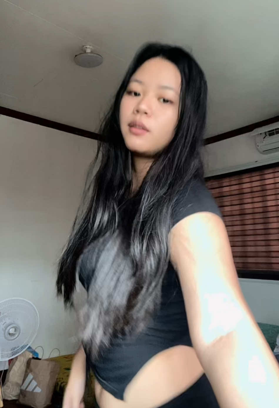 @dennisecarlos