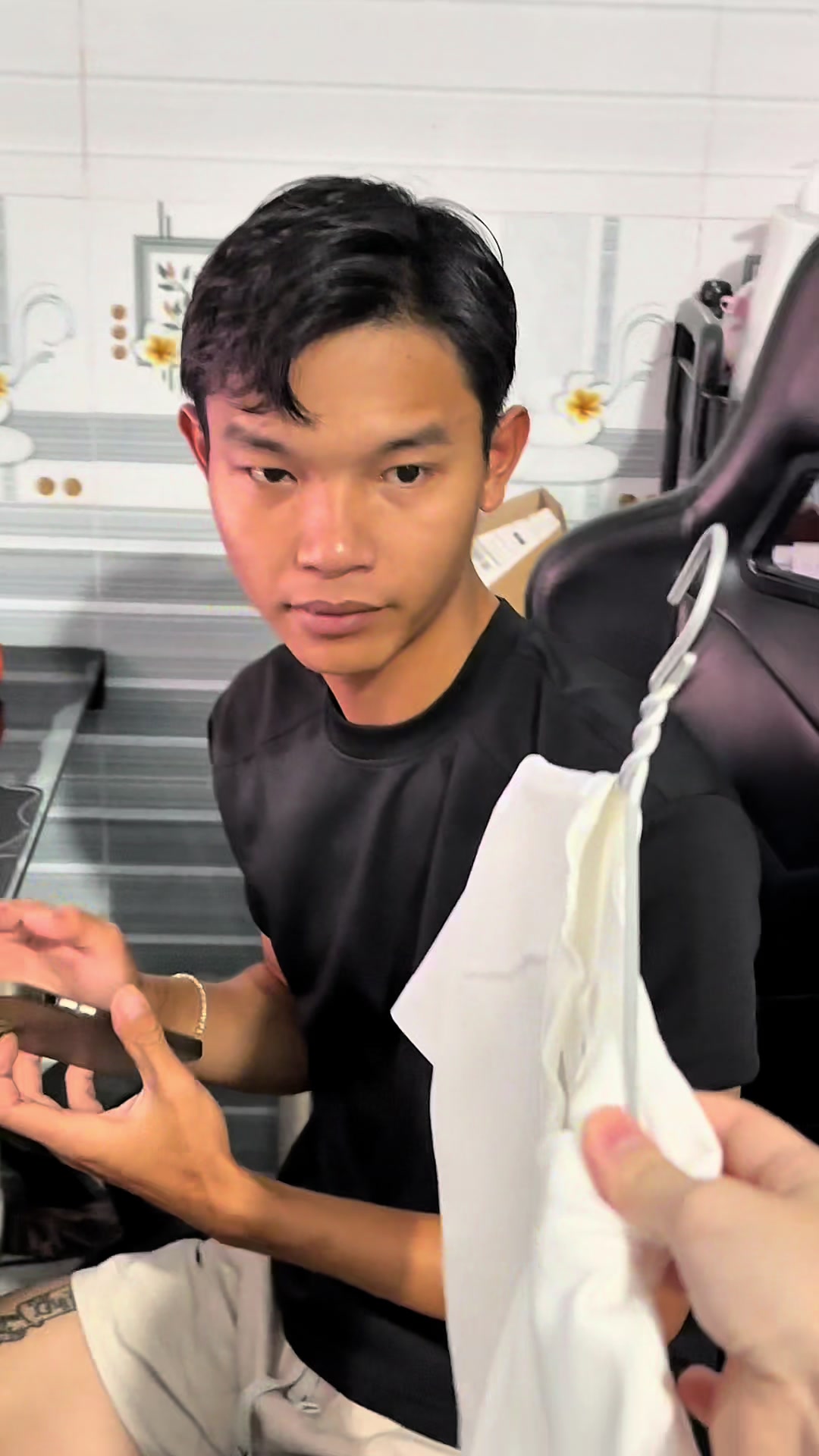 @Thi&ecirc;n Hương