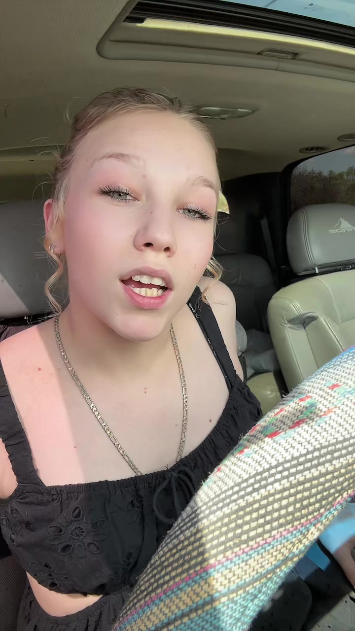 @Jasmyn R