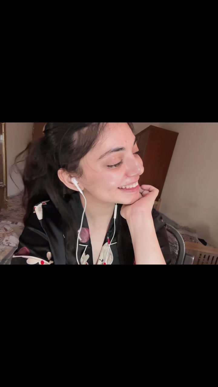 @R 🌸