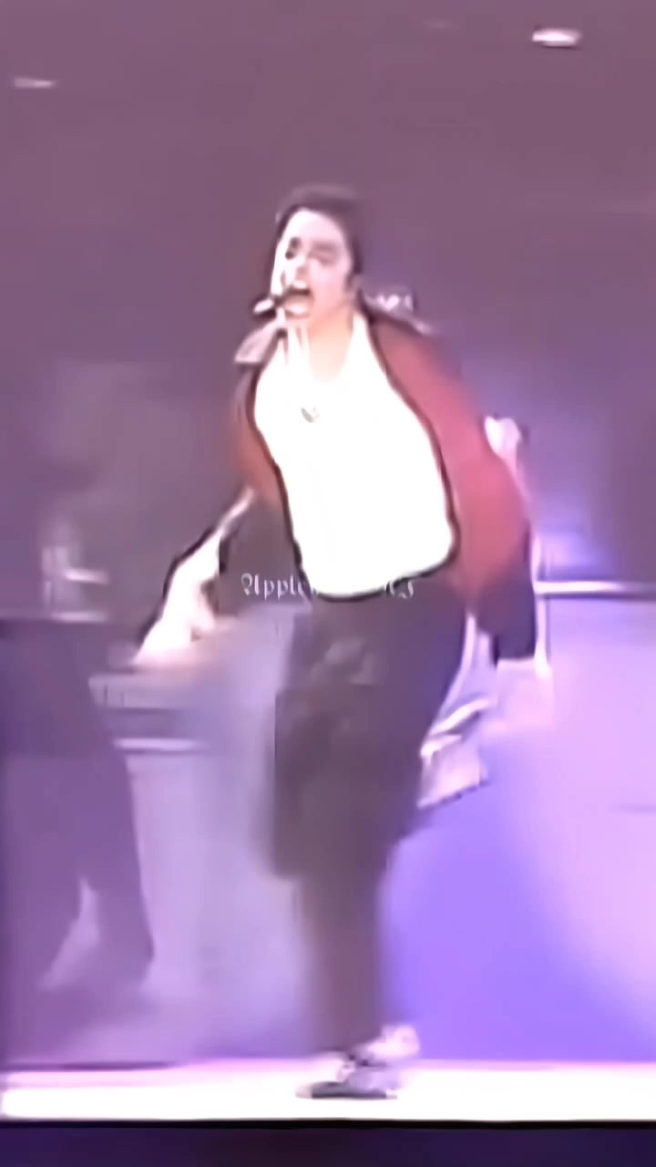 @𝕬𝖕𝖕𝖑𝖊𝖍𝖊𝖆𝖉 𝕸𝕵