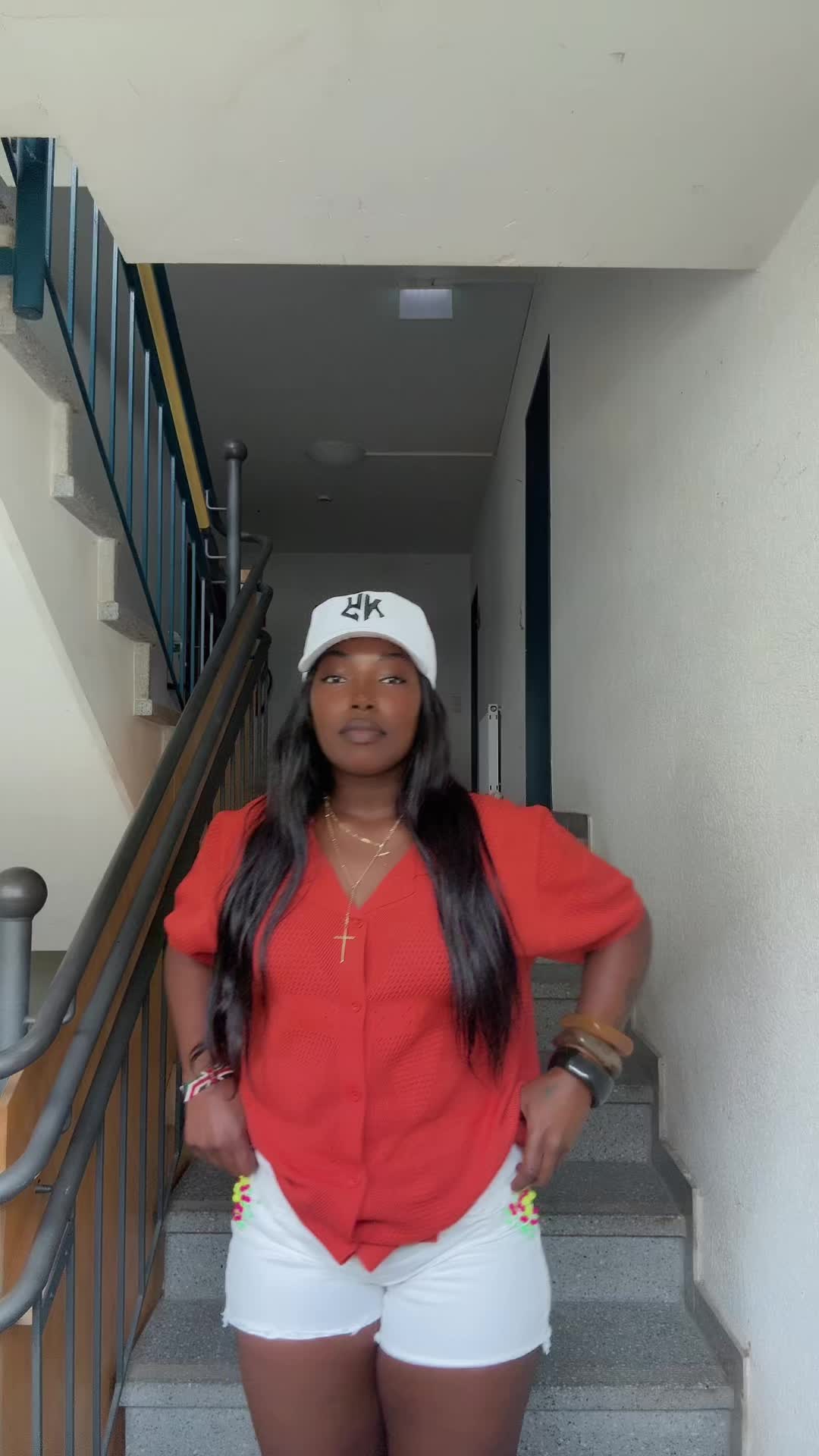 @Dee🥥🌴🤎