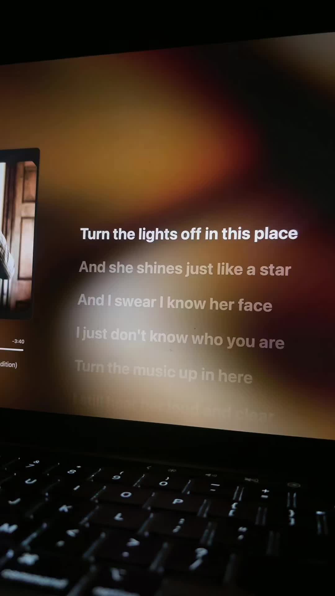 @Lyrics 🎶
