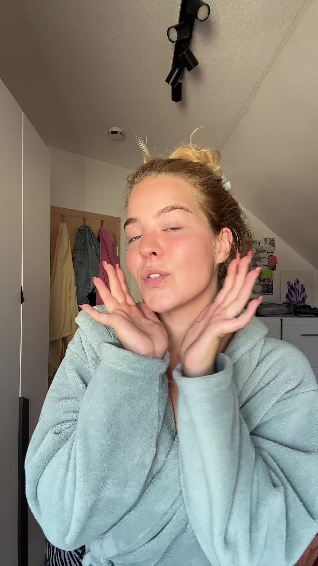 @Sandy🎙️