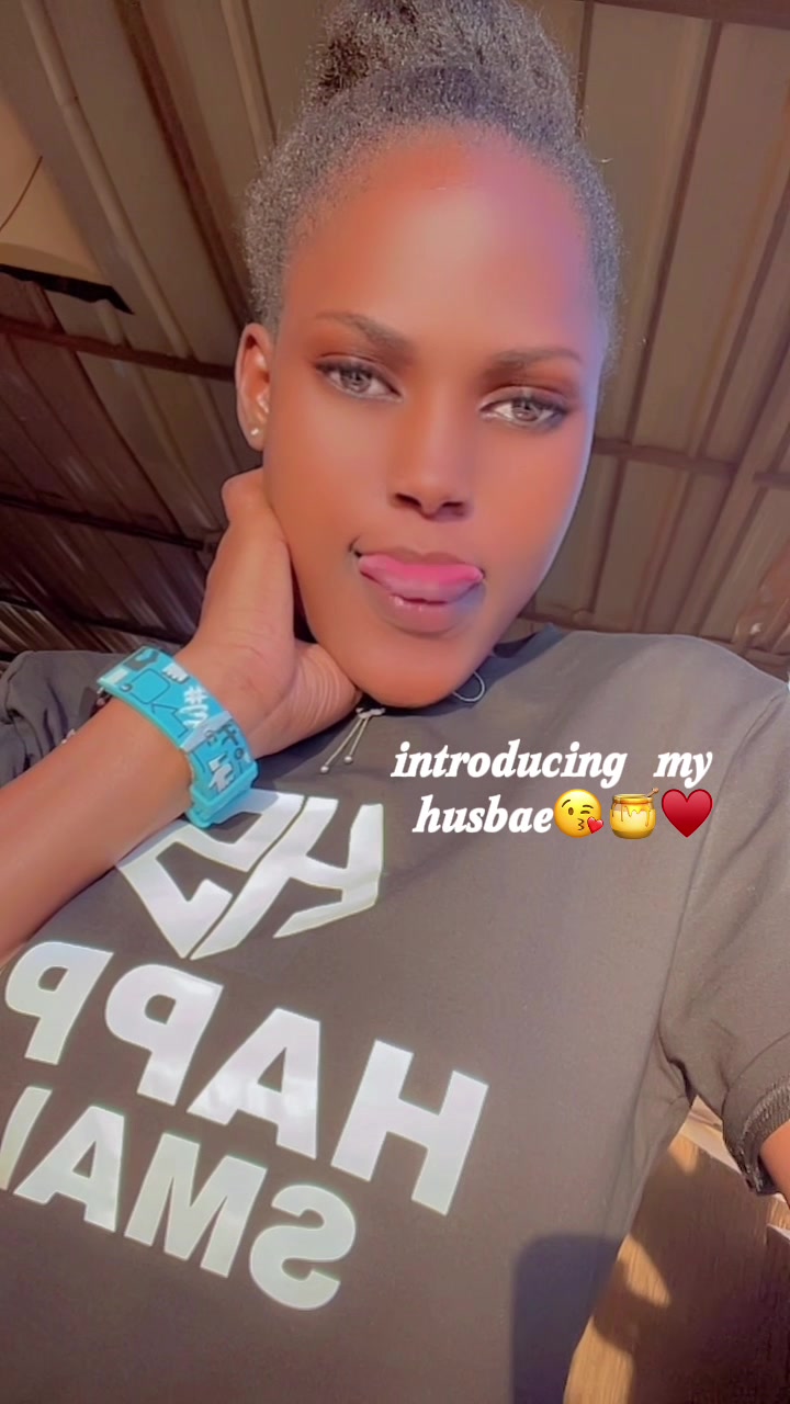 @Happie🕊️💜