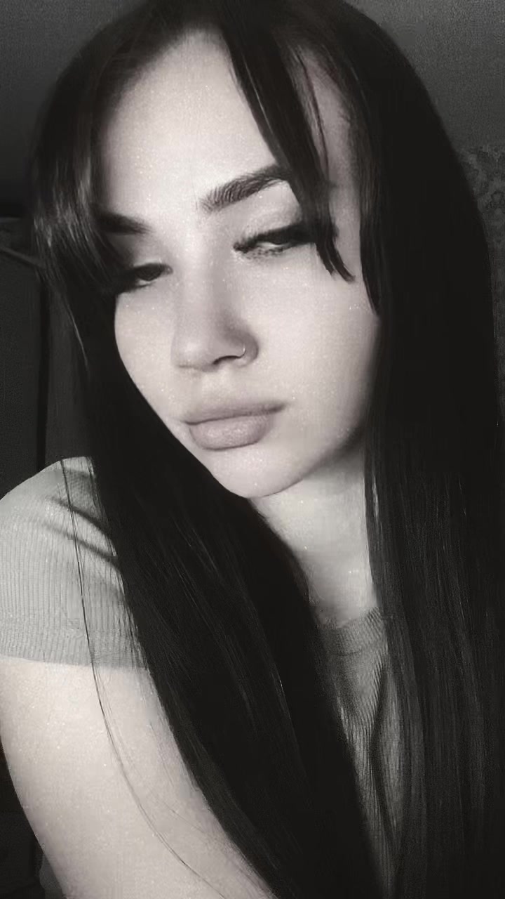 @🥥𝓑𝓻𝓸𝔀𝓷 𝓮𝔂𝓮𝓼🥥