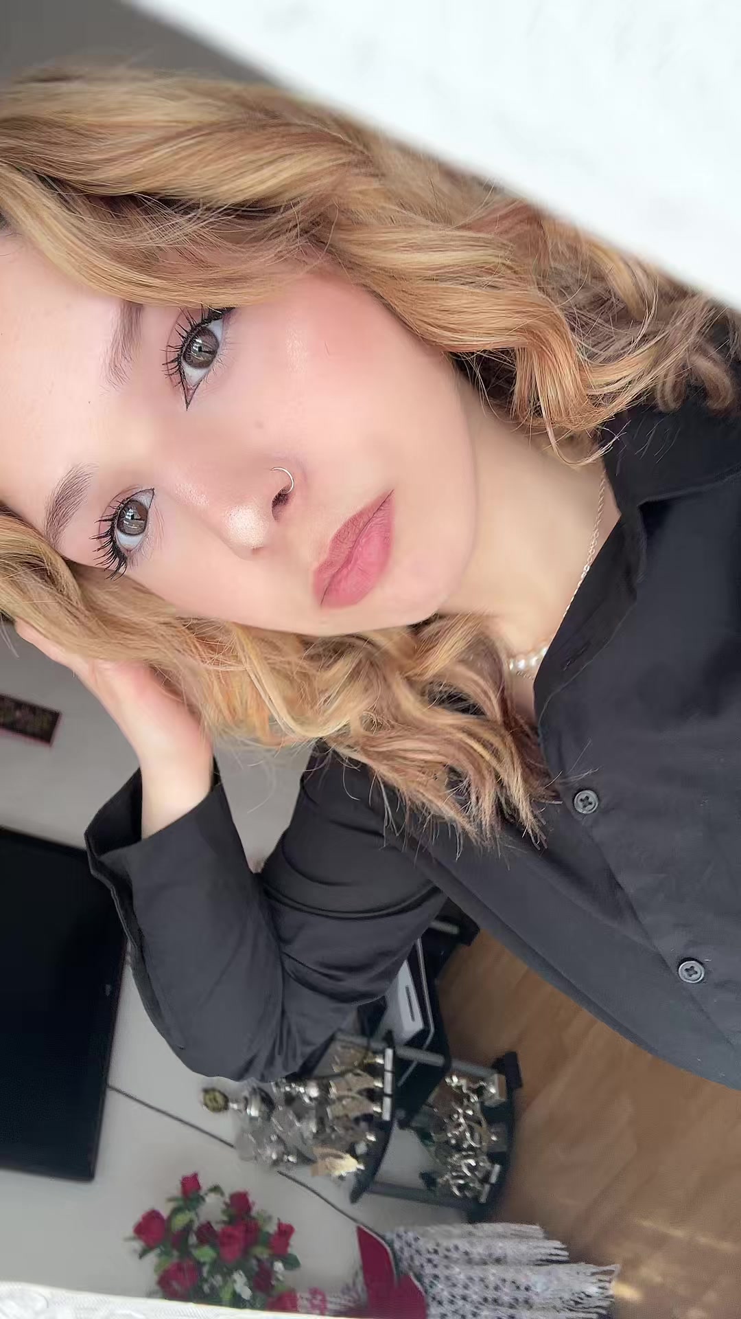 @elisa naz
