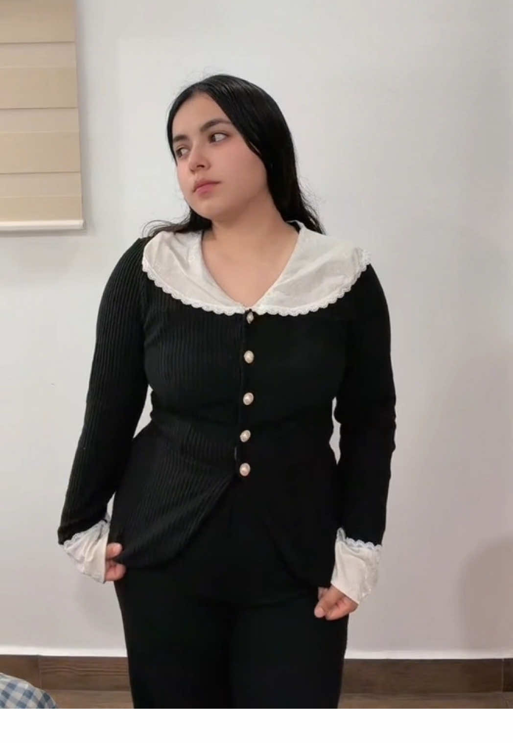 @Karina García