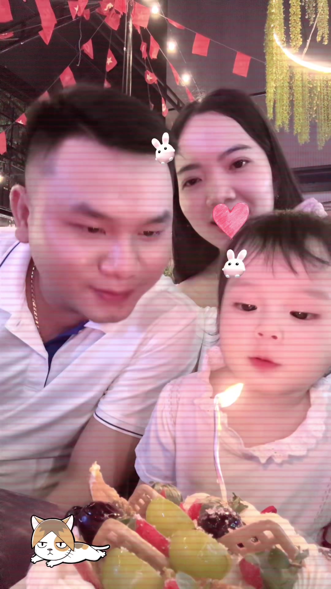 @Trà My