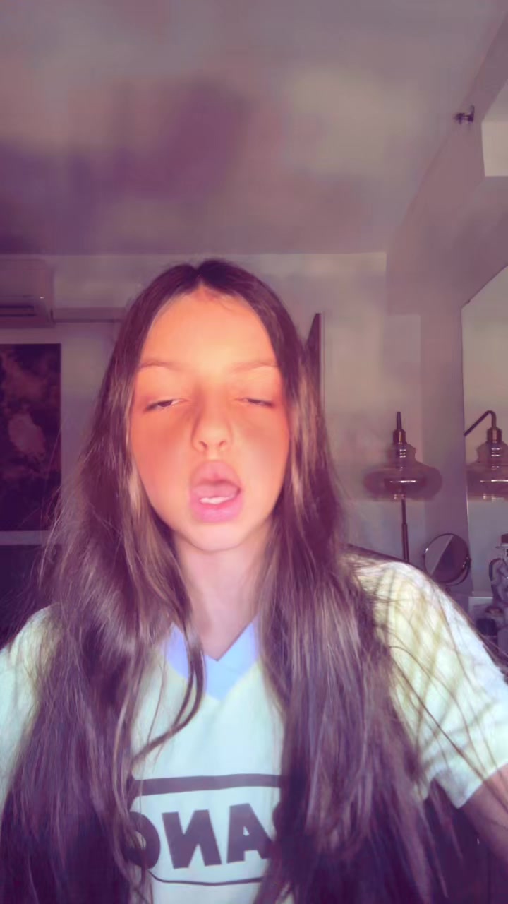 @Naya๐